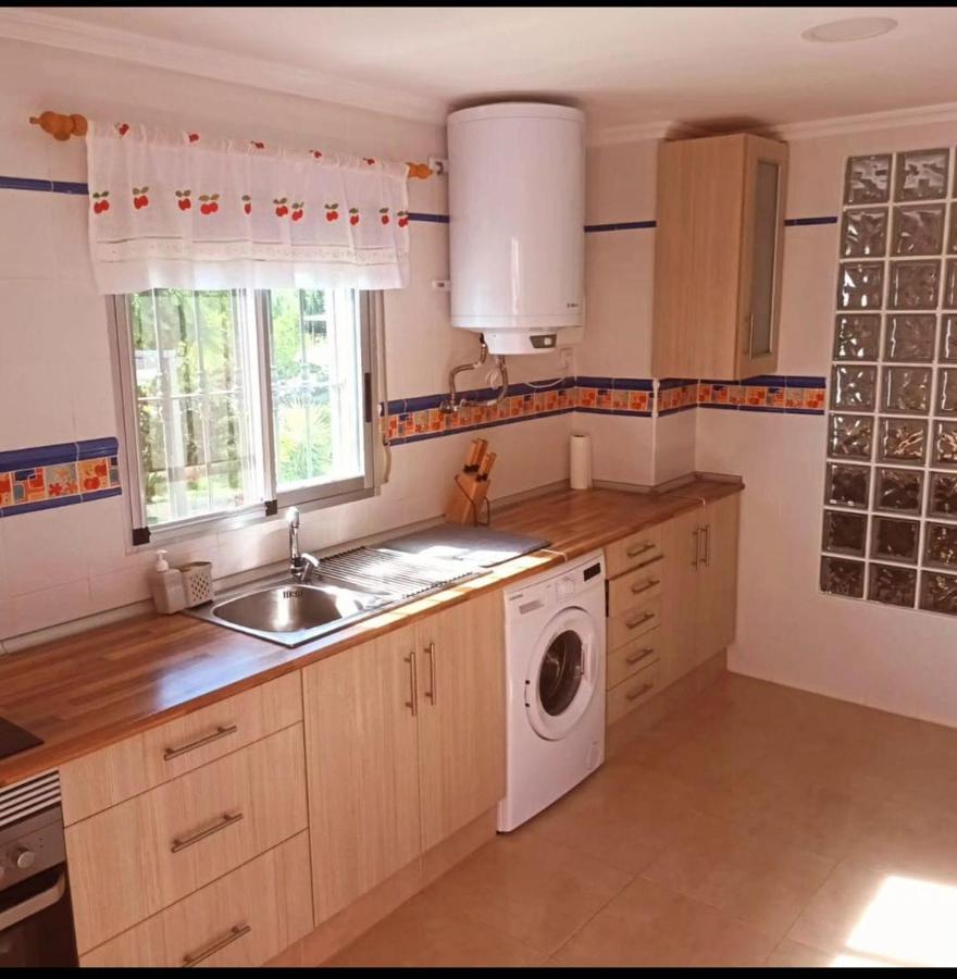 Villa Buen Estar, Piscina, Barbacoa, Jacuzzi En Valencia Turís Exterior foto