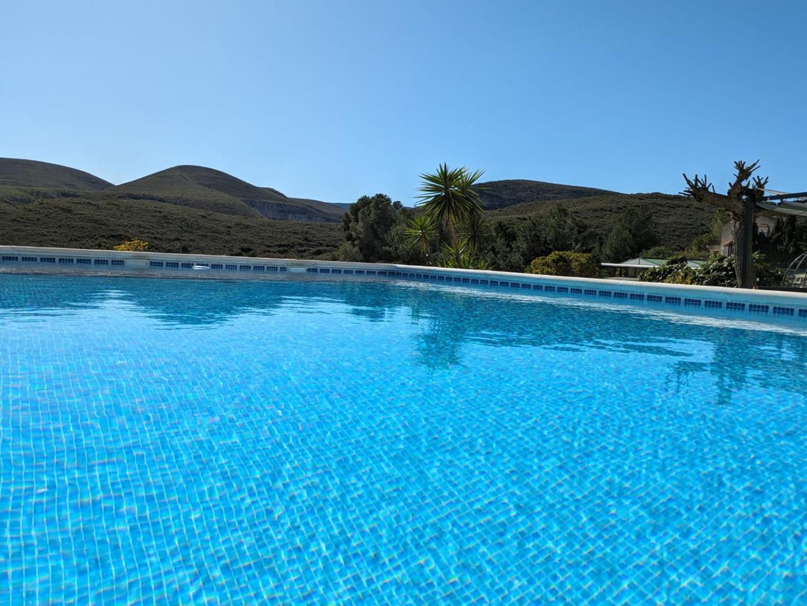 Villa Buen Estar, Piscina, Barbacoa, Jacuzzi En Valencia Turís Exterior foto