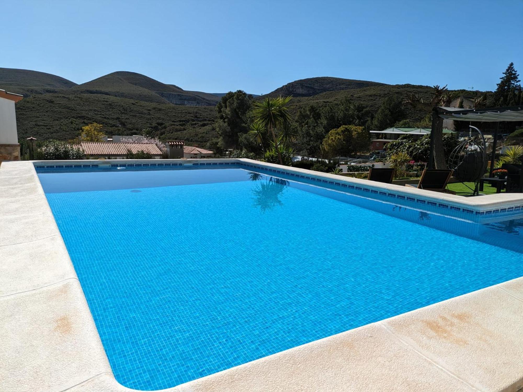 Villa Buen Estar, Piscina, Barbacoa, Jacuzzi En Valencia Turís Exterior foto